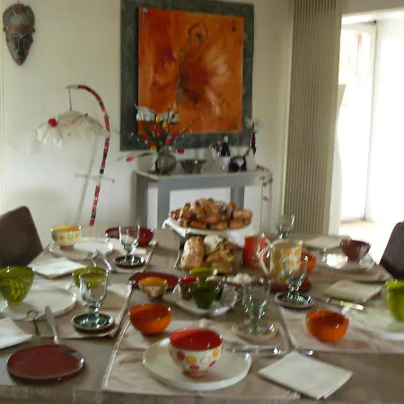 Bed & Breakfast Chambres D'hotes Le Logis Du Roy Privas