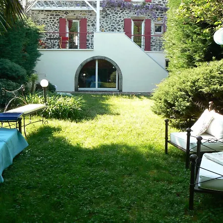 Bed & Breakfast Chambres D'hotes Le Logis Du Roy *
